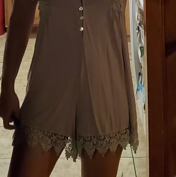 POL Romper jumper shorts - Picture 2 of 5